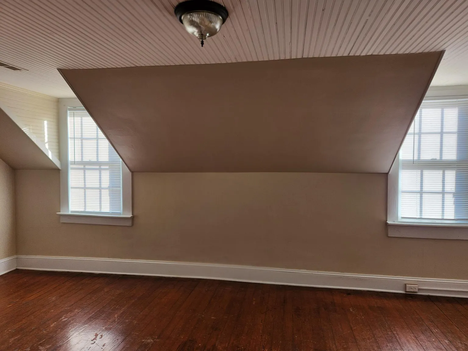 3 bed, 1300 sqft, $1,125 — Photo 4