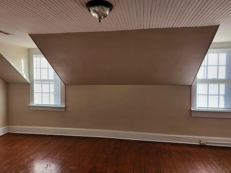 132 Euclid St #A — Photo 4