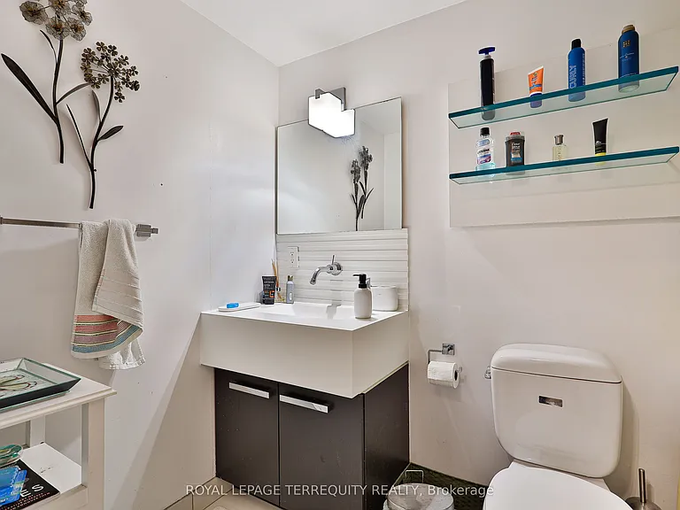55 Stewart St #902 — Photo 11