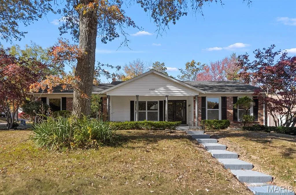 6480 Hadden Bay Dr photo 1