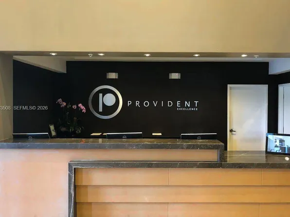 5300 NW 87th Ave #404, Miami, FL 33178