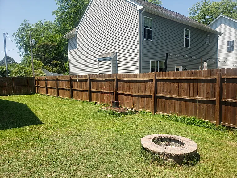 328 Cherry St — Photo 15