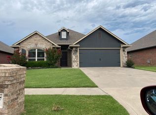 10817 S Augusta Dr W, Jenks, OK 74037