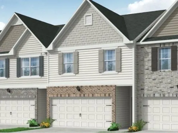 11637 Mendenhall Ct, Hampton, GA 30228