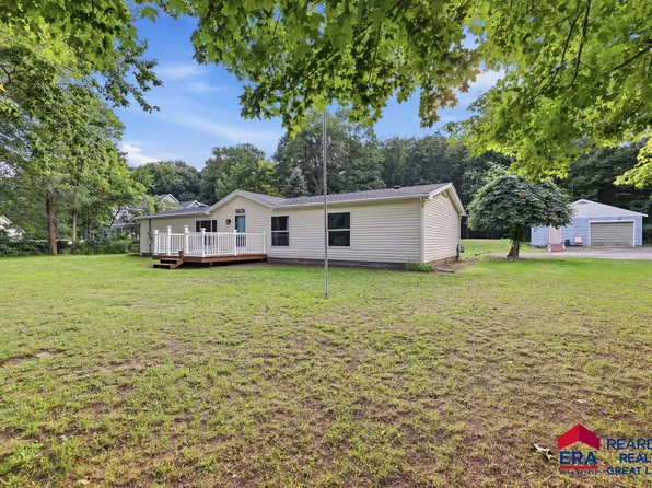 5799 Verta Dr NE, Belmont, MI 49306