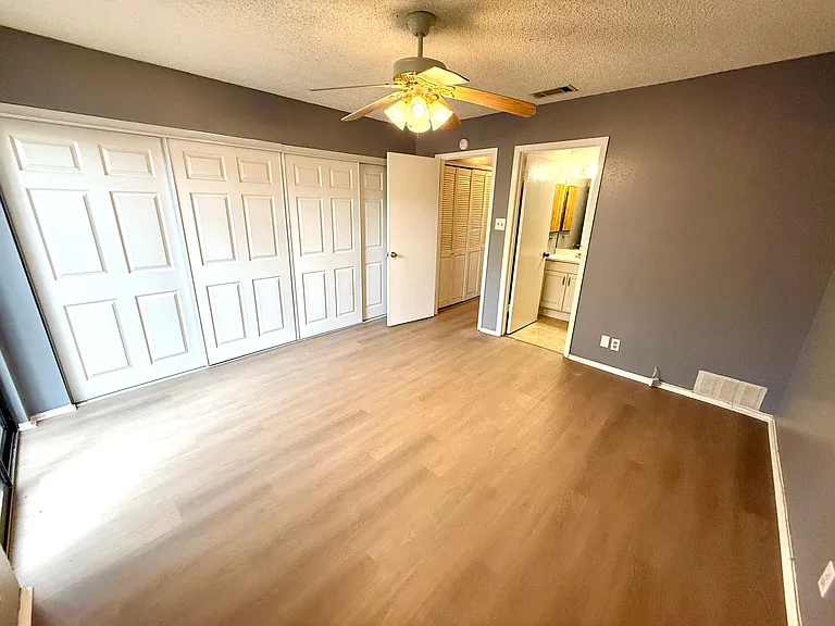 5310 Gawain Dr — Photo 17