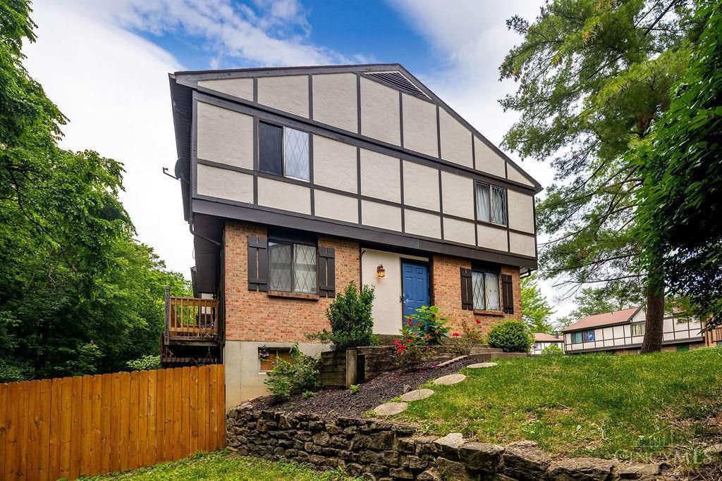 Real estate listing image