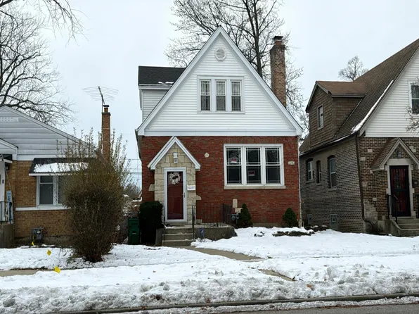 2003 S 18th Ave, Broadview, IL 60155