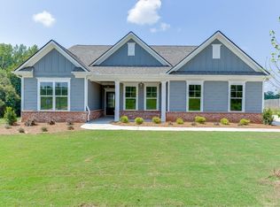 1123 Poppy Ln, Jefferson, GA 30549