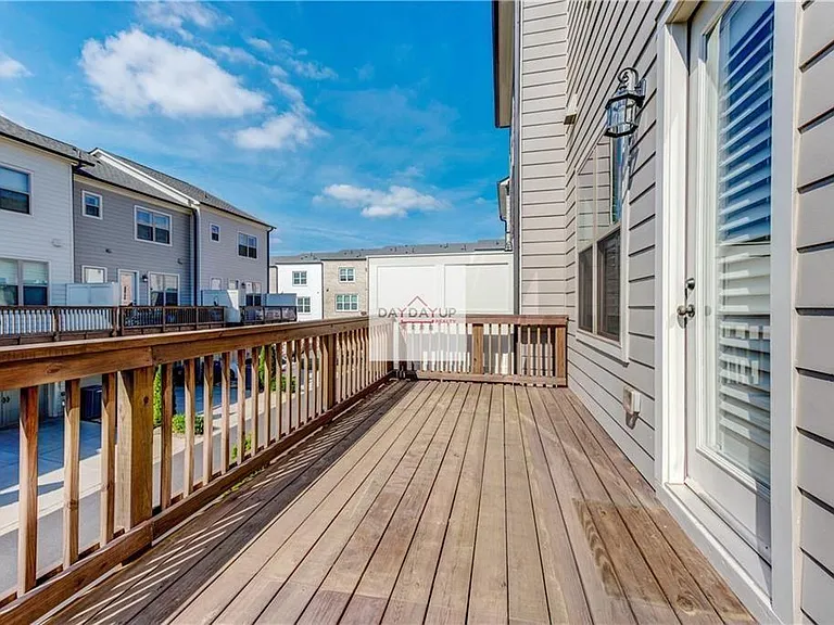 16 Lochurst Ln — Photo 18