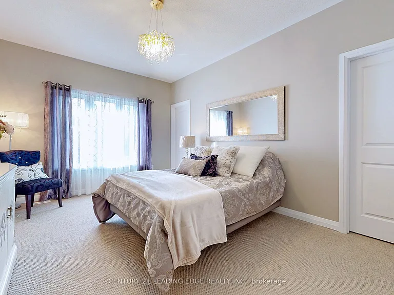 94 Holtby Ct — Photo 19