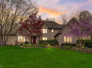 5885 Penwood Dr, Wadsworth, OH 44281