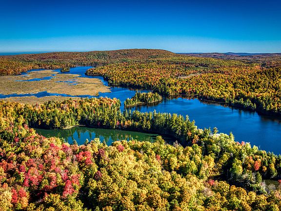5th image of 61 Twin Ponds Preserve