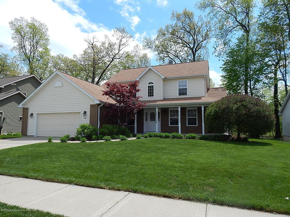 1st image of 6732 English Oak Dr