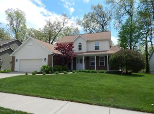 6732 English Oak Dr, East Lansing, MI 48823