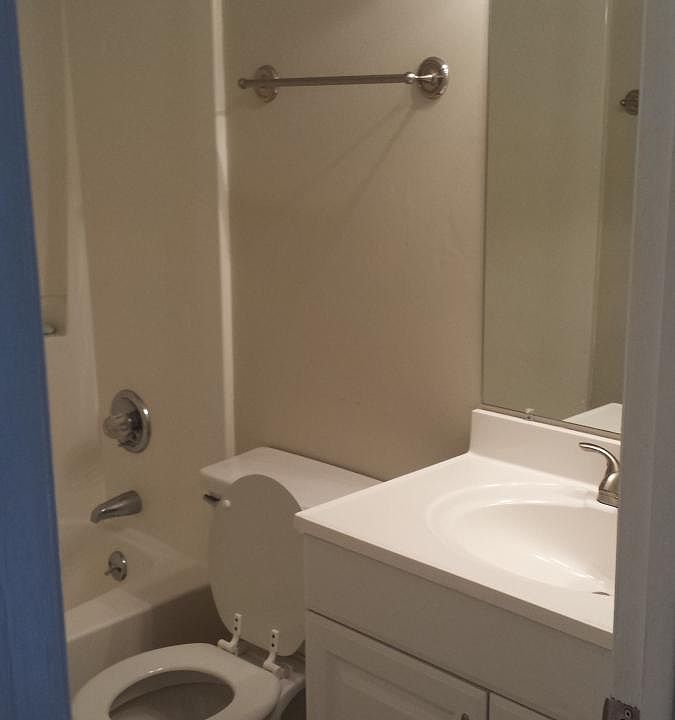 1st image of 1116 Bradley Cir