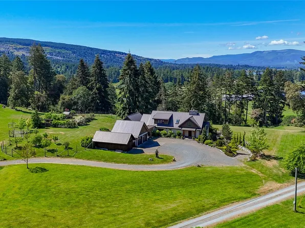 6878 Southview Ter, Duncan, BC V9L 5W9