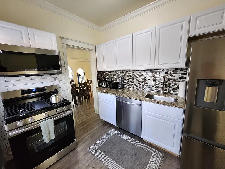 6304 Cabanne Ave — Photo 19