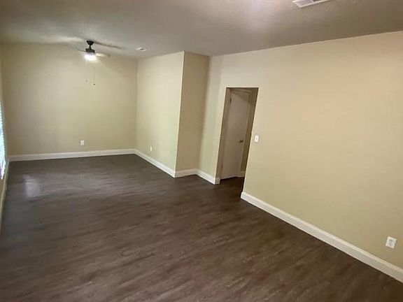 5th image of 105 Aleron Ct