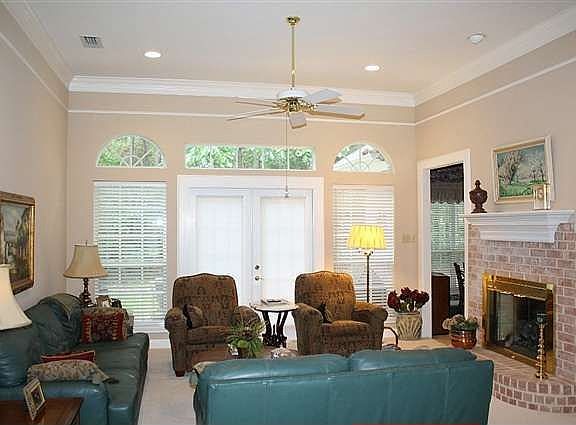 5th image of 3610 Long Leaf Dr
