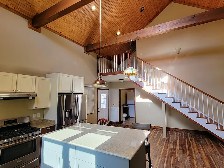 109 Carey Ln — Photo 10