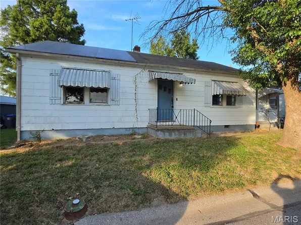 7 2nd St, Saint Peters, MO 63376
