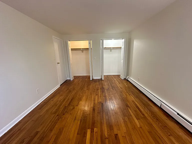 240 Hoover Road — Photo 8