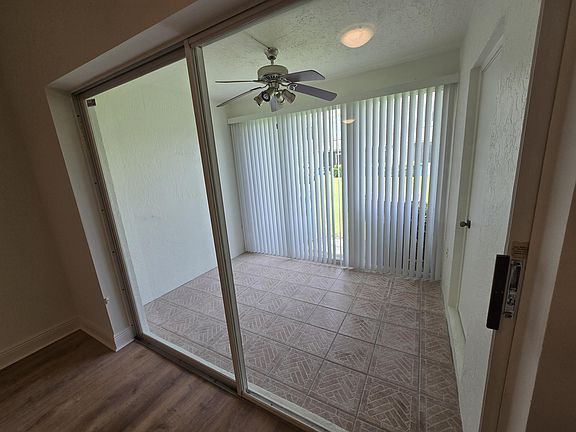 2nd image of 78 Simonton Cir