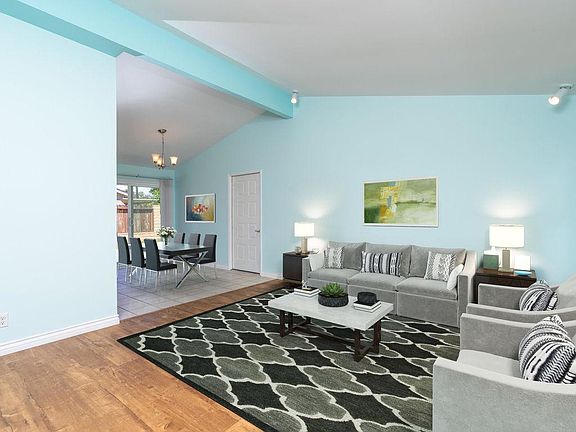 2nd image of 1813 Selby Cir