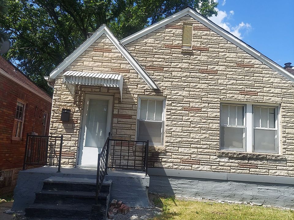 1st image of 6042 Grimshaw Ave