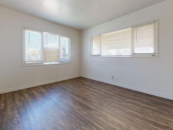 5th image of 5628-30 Dorothy Dr