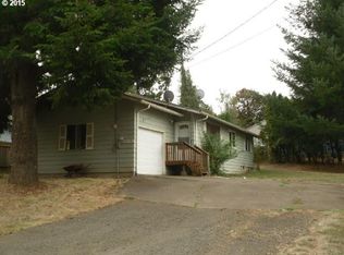 823 SW Barber Ave, Willamina, OR 97396