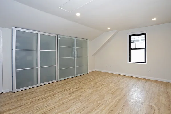 Rented by Alpha Properties NYC I LLC | media 2