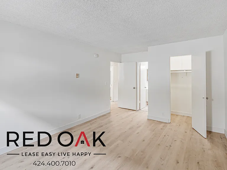 10535 Lindley Ave, — Photo 18