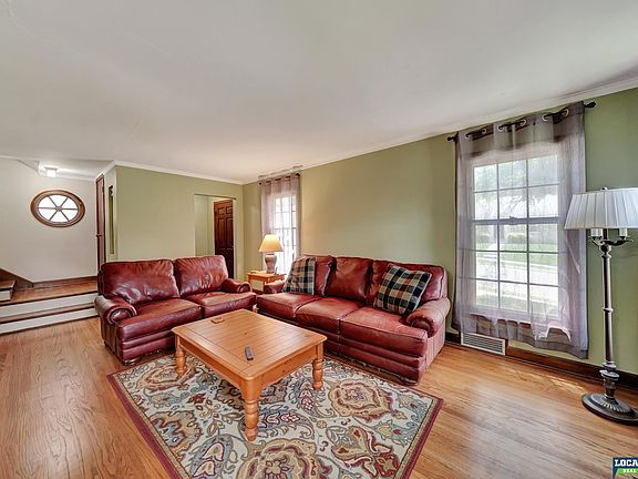 3rd image of 1800 Dakota St