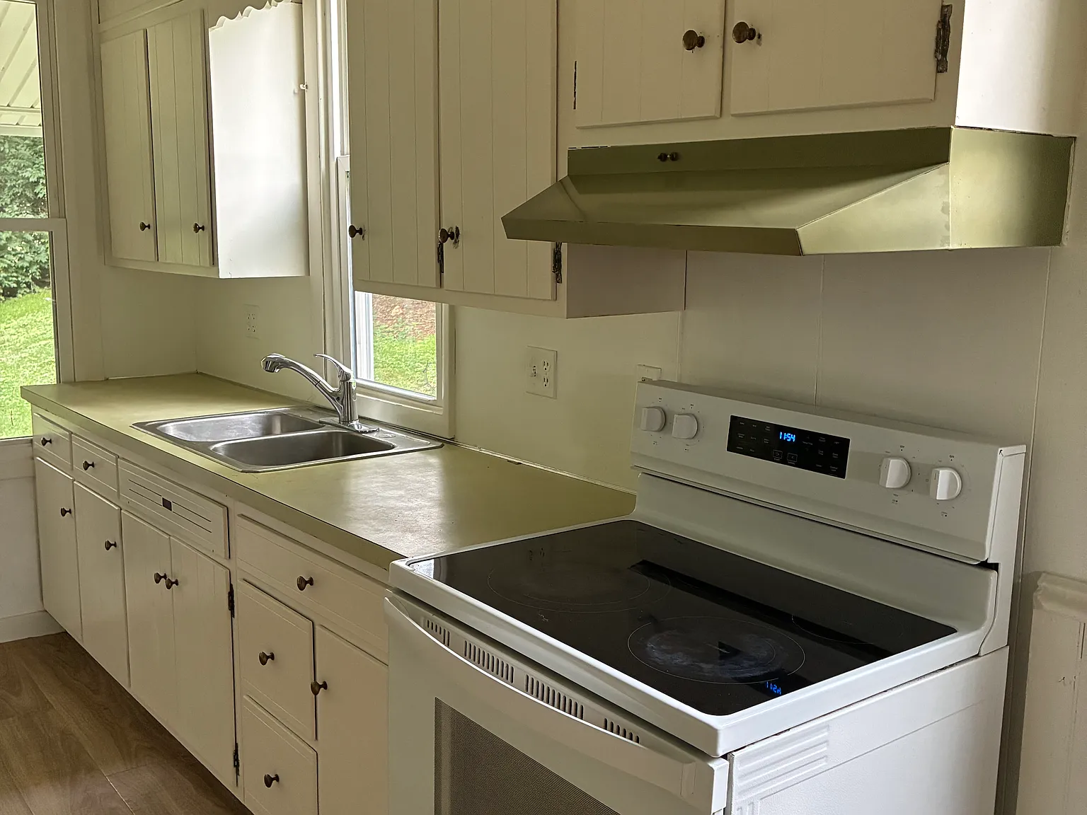 2 bed, $1,195 — Photo 3