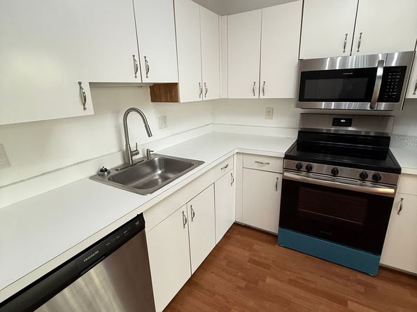 585 Park Rd Unit 10-3