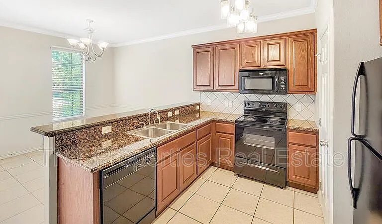 168 Forest Dr — Photo 7