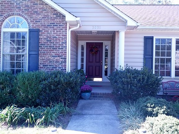 3rd image of 3031 Peachtree Street Ext