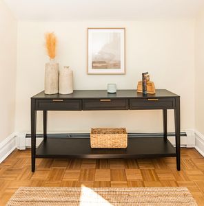 (Undisclosed Address), Newark, NJ, 07112