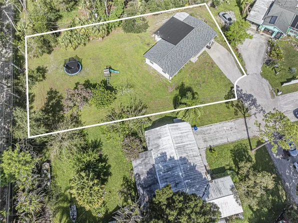 2755 6th Pl, Vero Beach, FL 32968