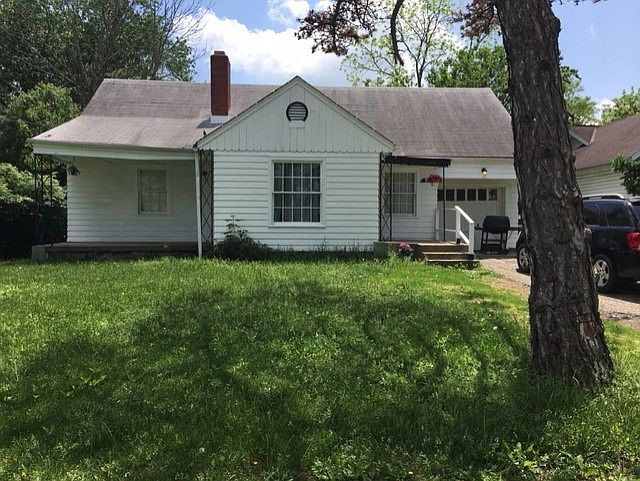 1st image of 975 Millville Ave