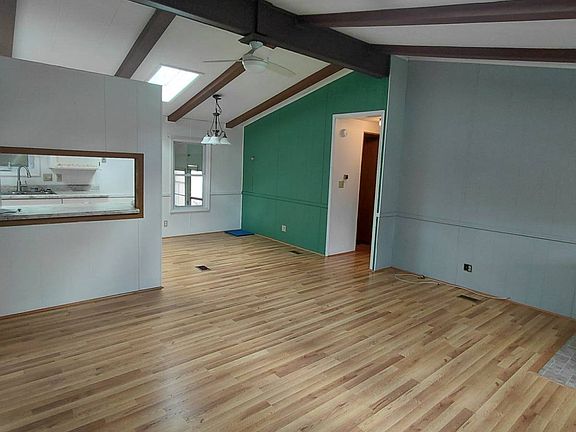 5th image of 6 Lanai Ln
