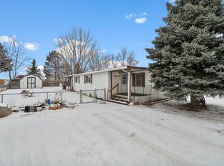 1405 9th Ave SE, Mandan, ND 58554