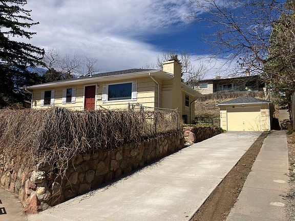 2nd image of 2315 Panorama Ave