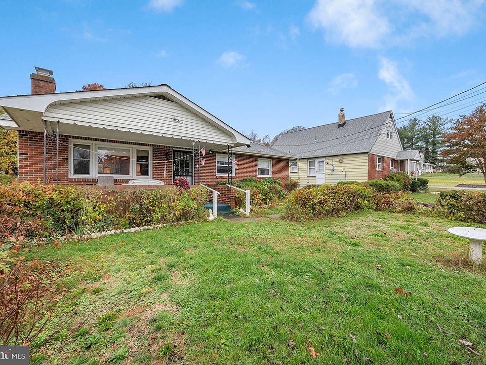 831 Derousse Ave, Pennsauken, NJ 08110 MLS NJCD2037930 Zillow