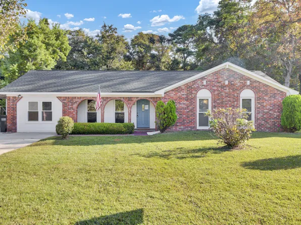 200 Ruffin Rd, Summerville, SC 29486