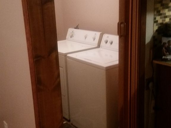 3rd image of 546 Manchester Dr