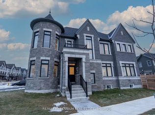 1011 Dyas Ave, Oshawa, ON L1L0V4