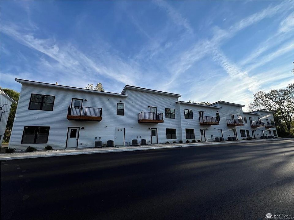 Building Photo 3
